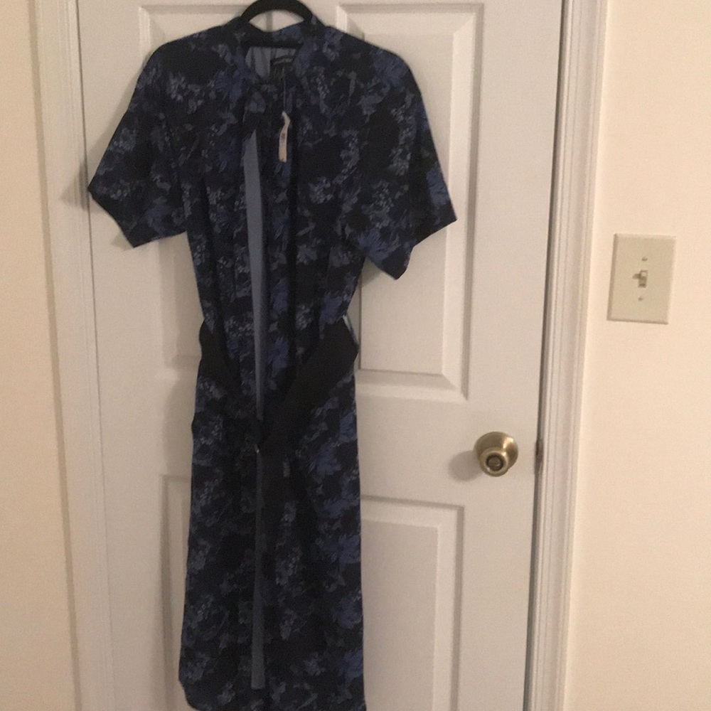 BNWT Banana Republic blue floral dress, size L